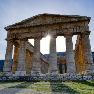 antonio-sessa-RLXCHyclQ1M-unsplash.jpg